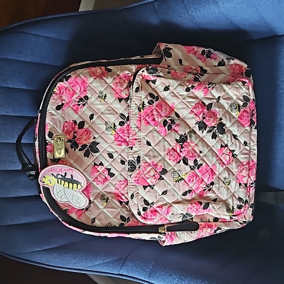 Betsey Johnson Quilted Bee Backpack - Picture 1 of 3